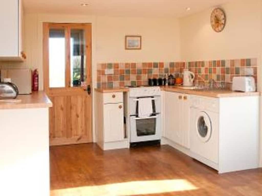 Paddock Barn ~ Short & Long Term Stay, Pets Welcome ~ Woodbridge, Framlingham Ar Cretingham Exteriör bild